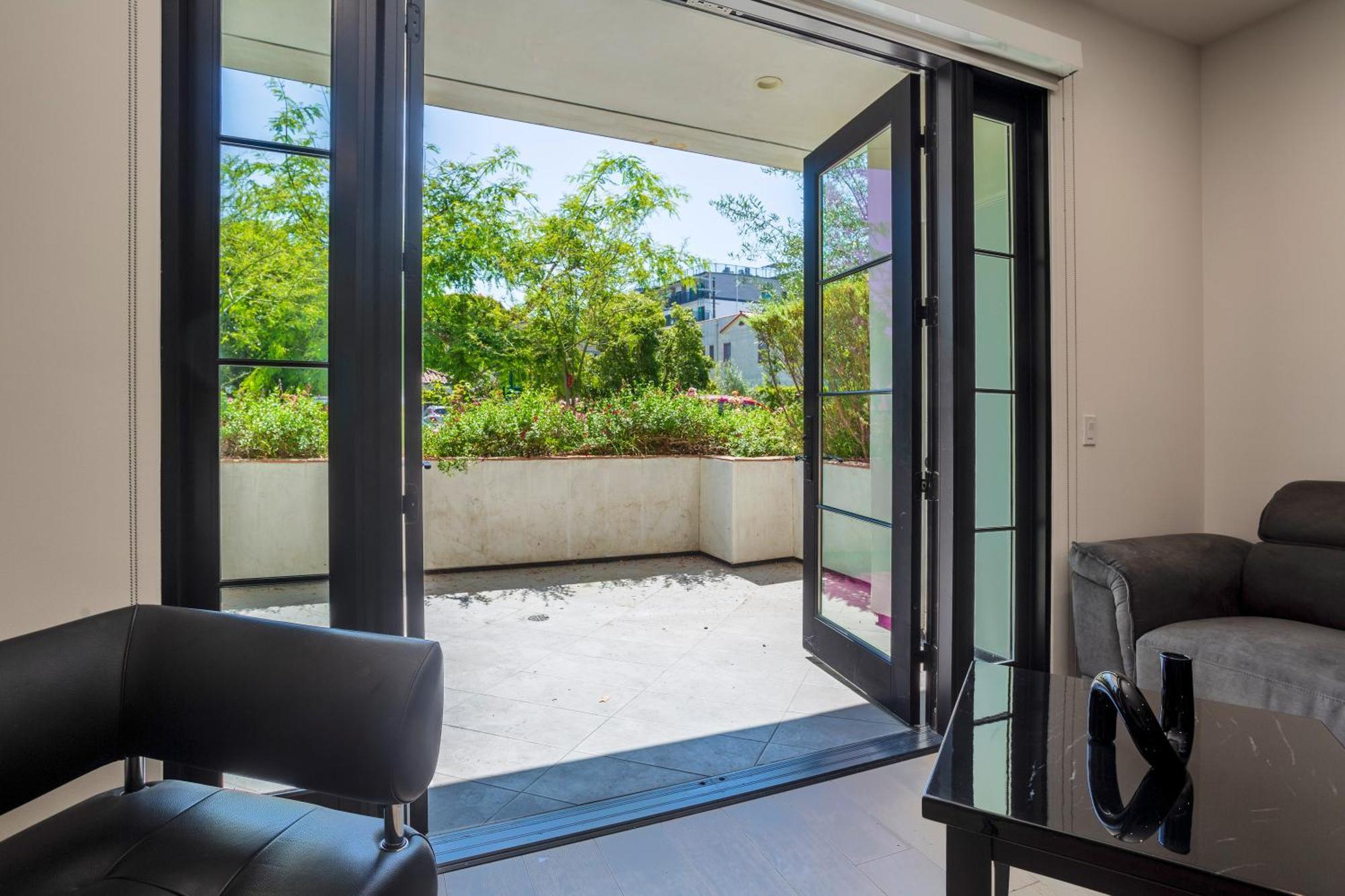 West Side Prime Location 2 Bedroom With Pool Лос-Анджелес Экстерьер фото